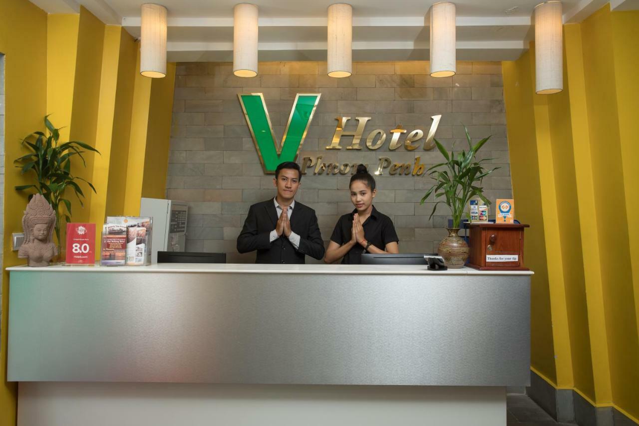 V Hotel Phnom Penh Dış mekan fotoğraf