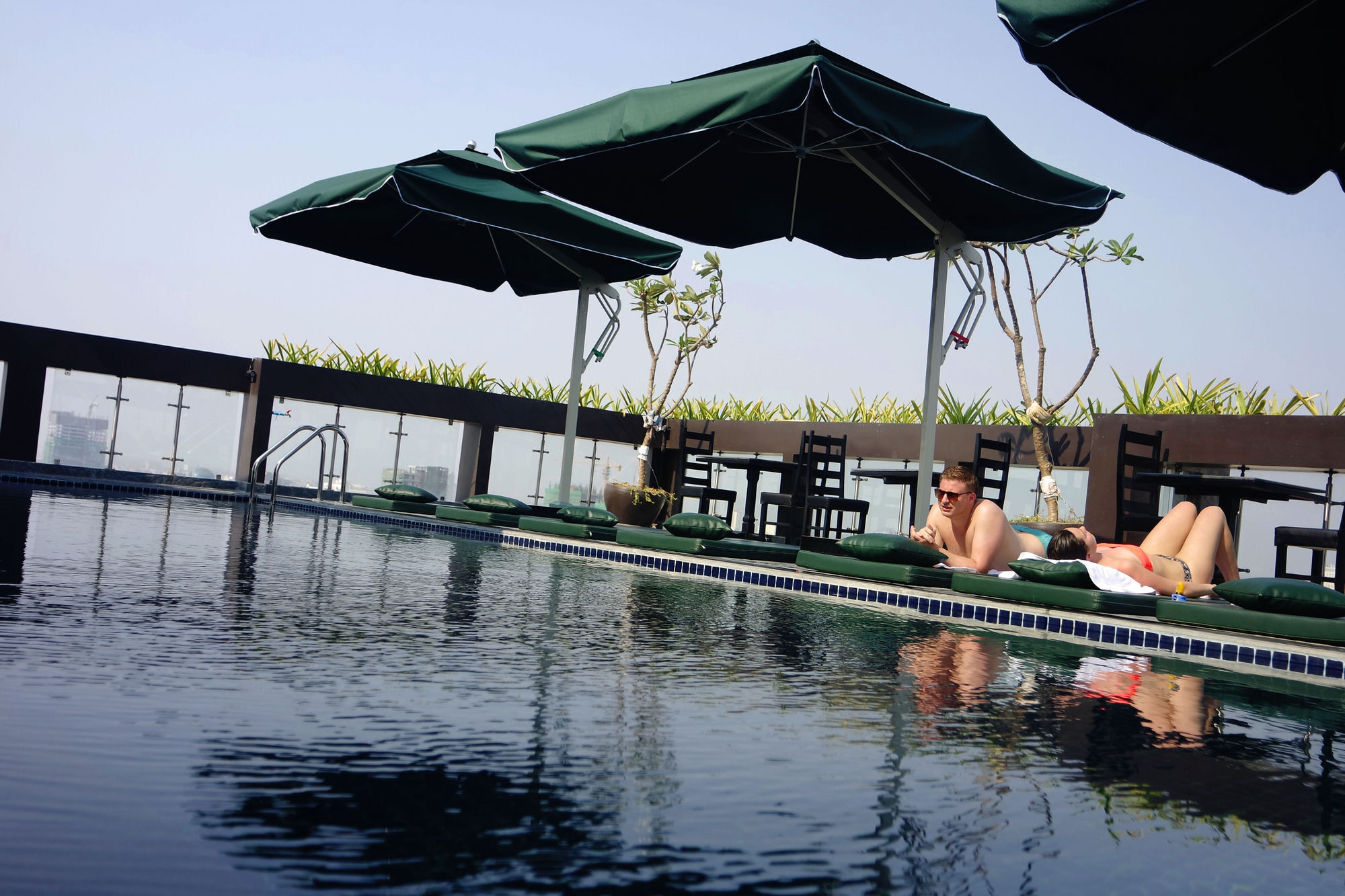 V Hotel Phnom Penh Dış mekan fotoğraf